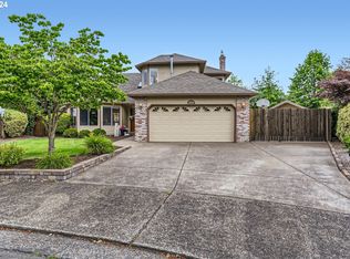 1759 NE 60th Ct, Hillsboro, OR 97124