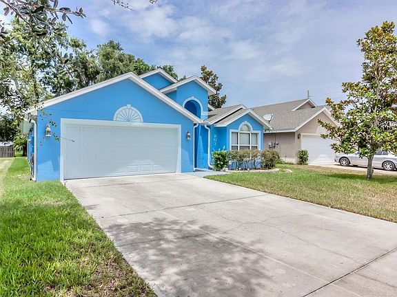 2nd image of 803 Angelina Ct