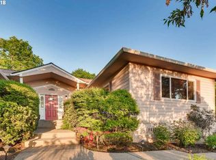 860 SW Spring Ln, Portland, OR 97225