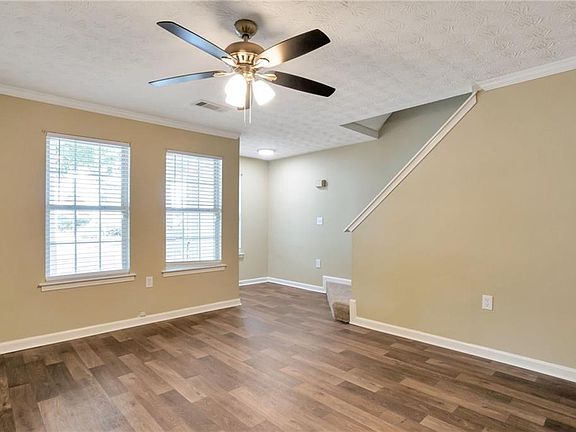 3rd image of 6488 Wellington Chase Ct