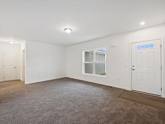 5th image of 8523 Jack Pine Cir