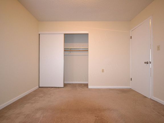 3rd image of 912 N Walnut Ave #14