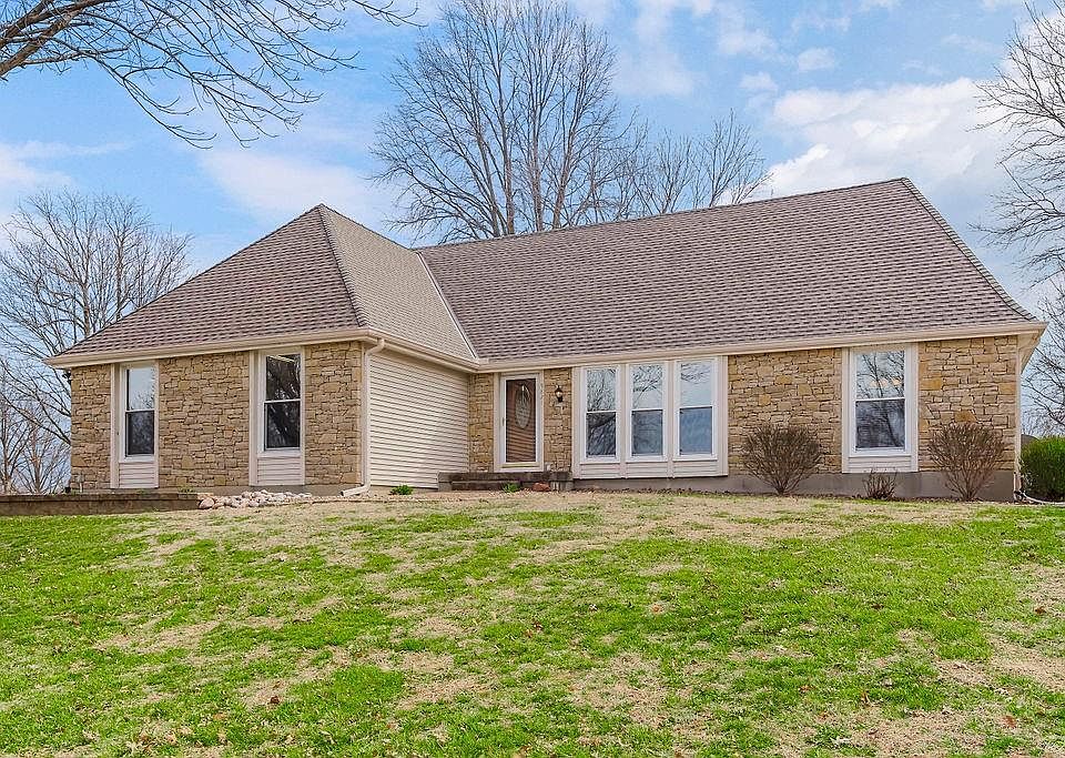 1st image of 9821 Betsy Ross Ln