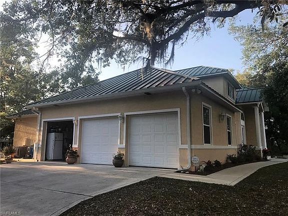 3rd image of 3204 River Grove Cir
