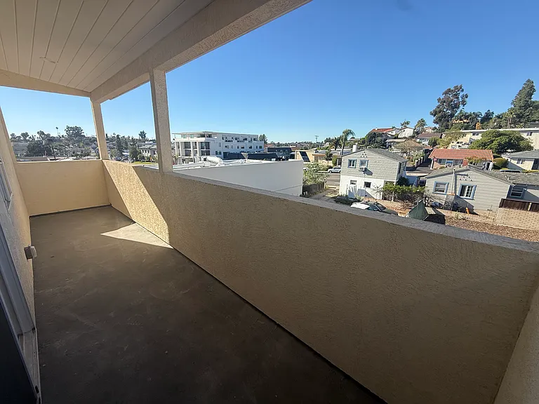 4860 Palm Ave — Photo 12