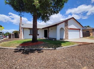 800 Cackling Dr, Suisun City, CA