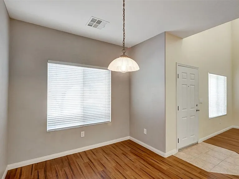 10500 Nordic Cliff Ave — Photo 12