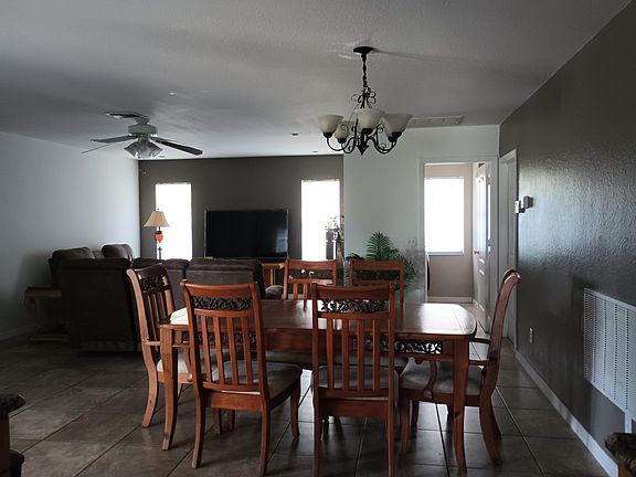 Kitchen dining & Family room