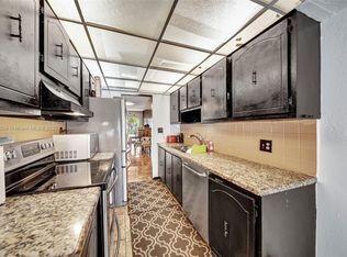 1809 NW 58th Ave #18, Fort Lauderdale, FL 33313