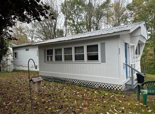 437 Maple St, Rumford, ME 04276