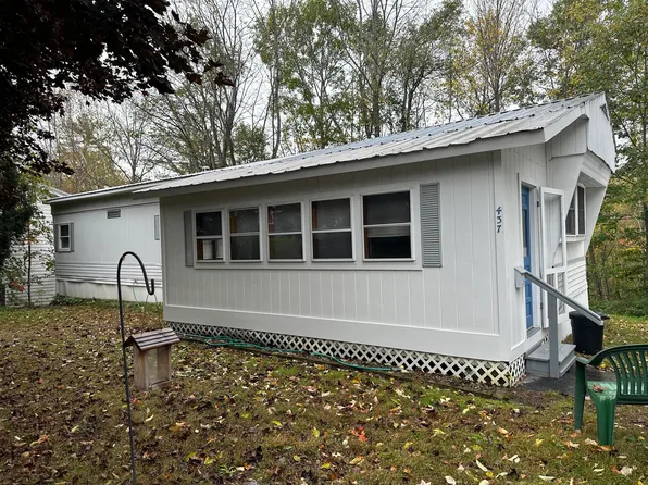 437 Maple Street, Rumford, ME 04276