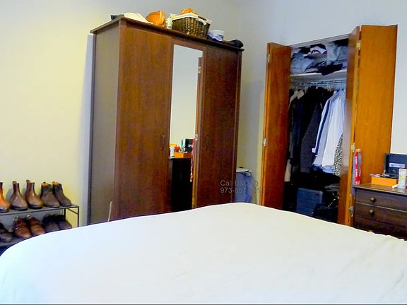 3rd image of 237 Sullivan St APT 2c
