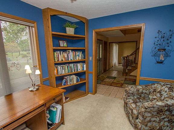 4th image of 9664 Shenandoah Dr
