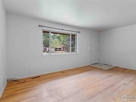 3rd image of 213 Annabel Ln