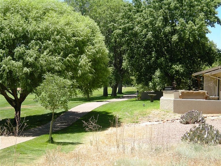 1st image of 15 Chaparral Dr