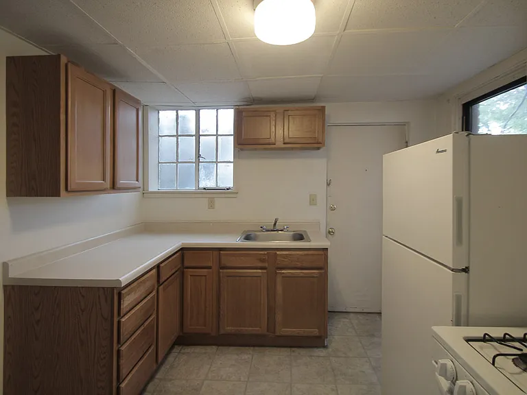 311 S Trenton Ave #2 — Photo 3