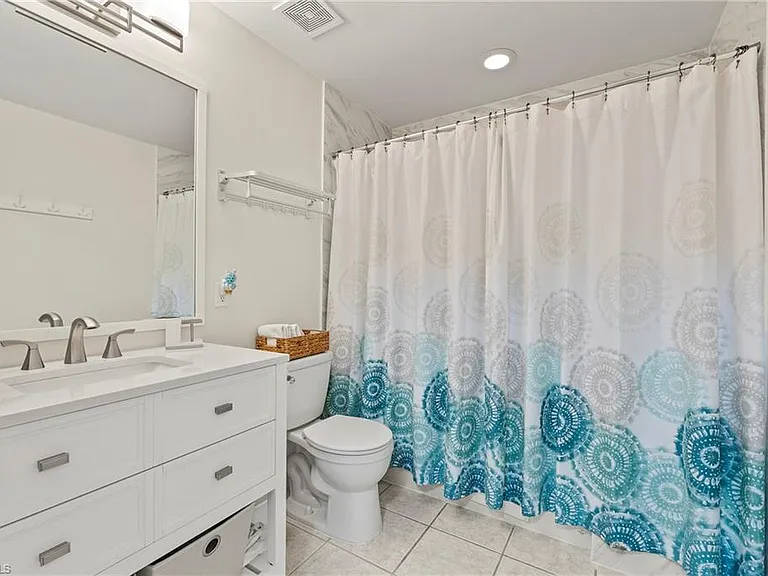 465 Robin Hood Cir #101 — Photo 19