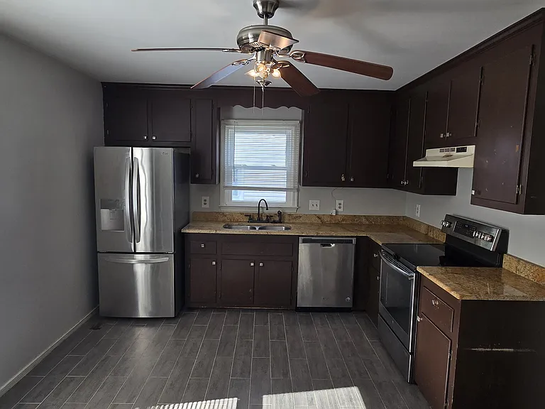 5128 Reids Pointe Rd — Photo 10