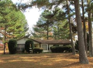 335 Winchester Ct, Ellenwood, GA 30294