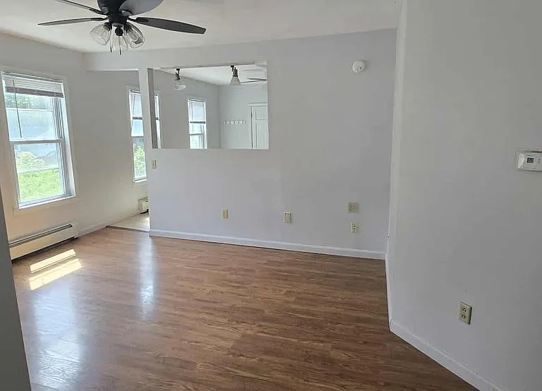 343 Harrison St #1 — Photo 2