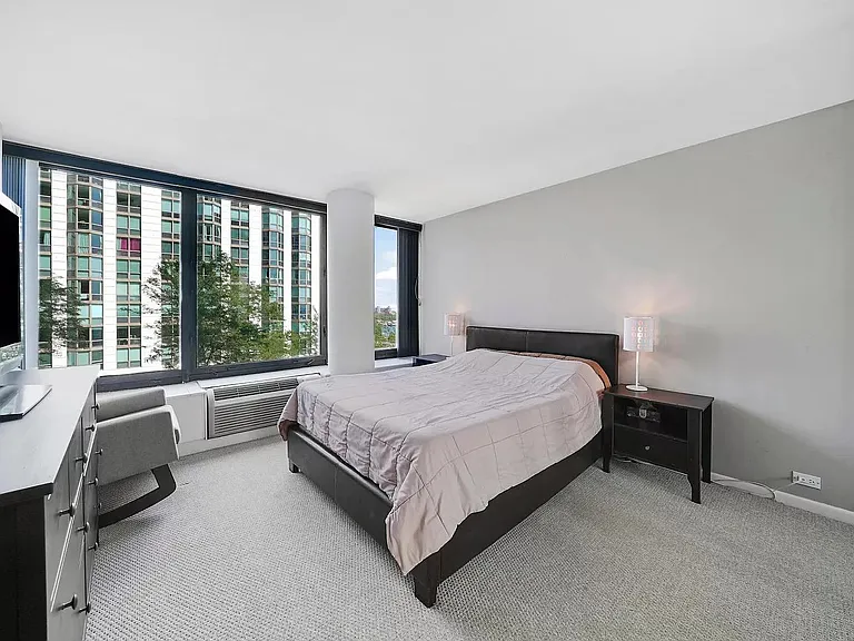 155 N Harbor Dr #407 — Photo 8