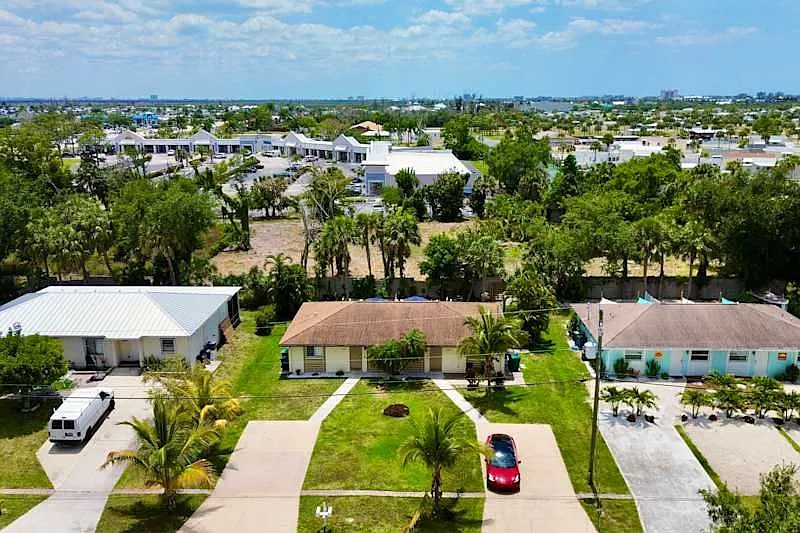 2 bed, 853 sqft, $2,195 — Photo 4