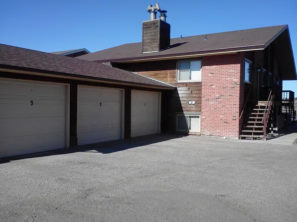 408 Hacker Ct, 408 Hacker Ct APT 3, Cheyenne, WY 82009