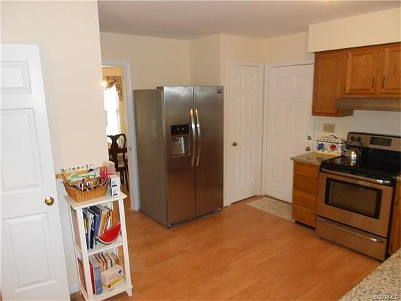 5th image of 5026 Castle Point Ct