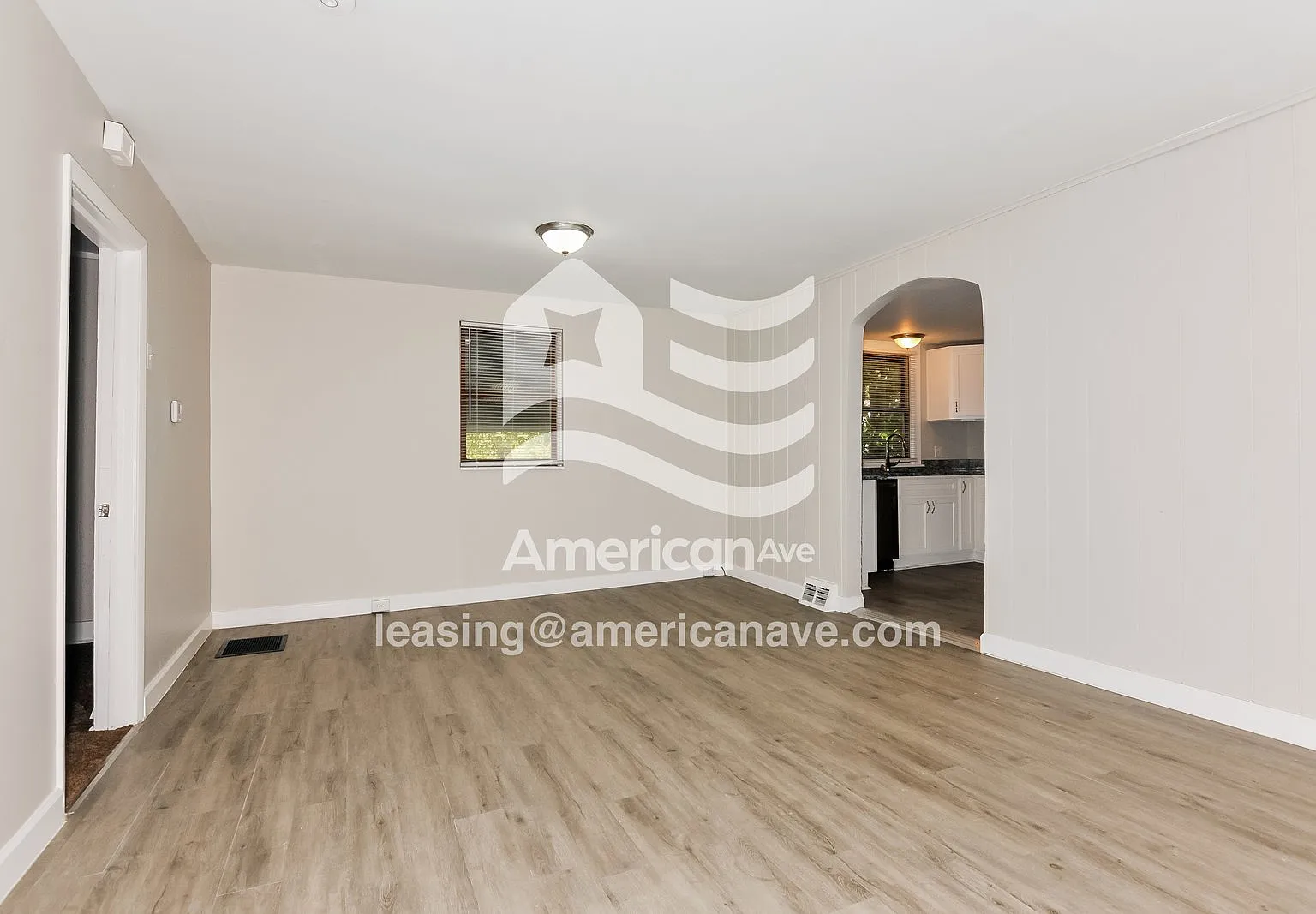 3 bed, 1.0 bath, 953 sqft, $1,151 — Photo 3