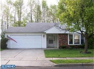 58 Deep Hollow Ln N, Columbus, NJ 08022
