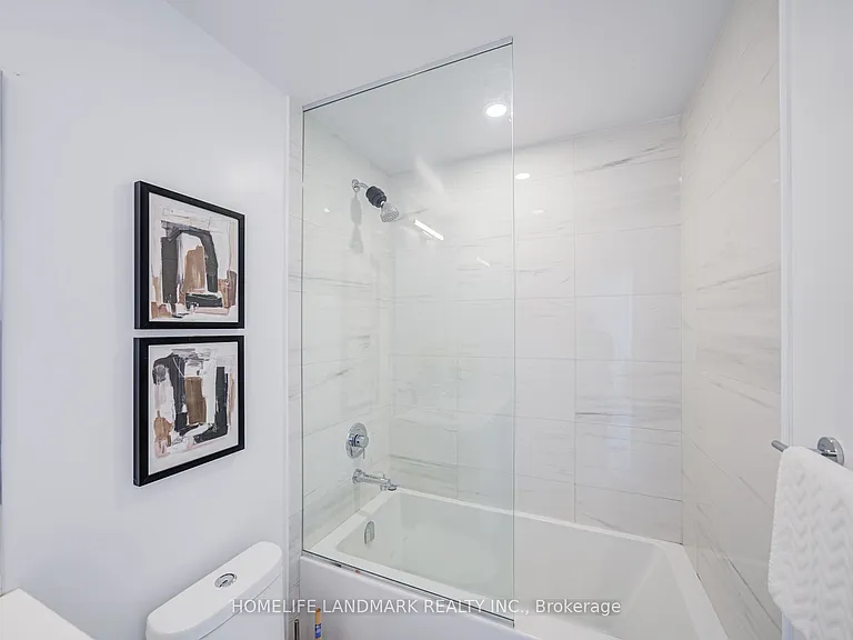 38 Honeycrisp Cres #1903 — Photo 36