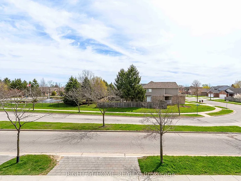 2060 Meadowgate Blvd #10 — Photo 42