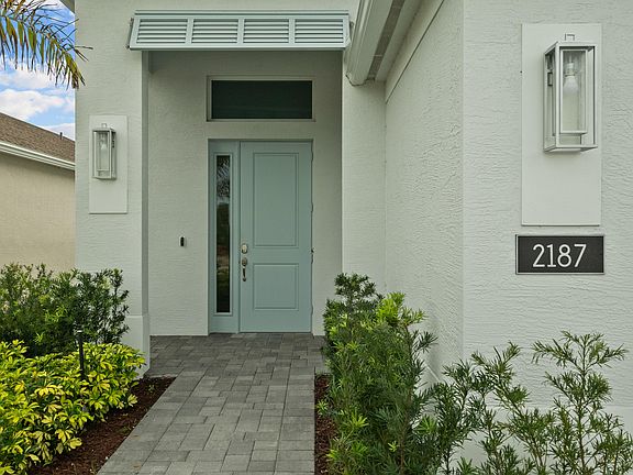 3rd image of 2187 Falls Manor