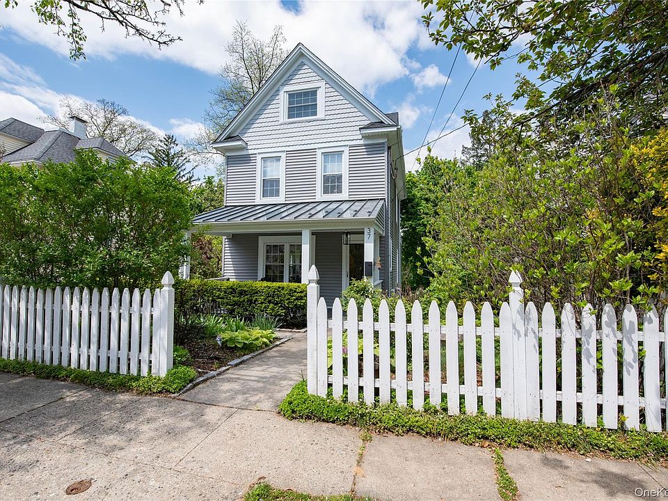 1st image of 37 Warren Avenue