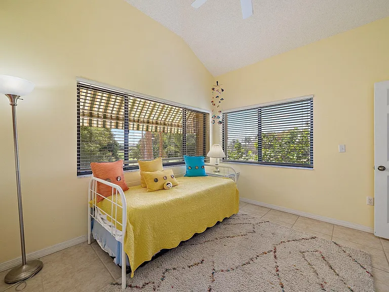860 Bella Vista Ct S #60 — Photo 21
