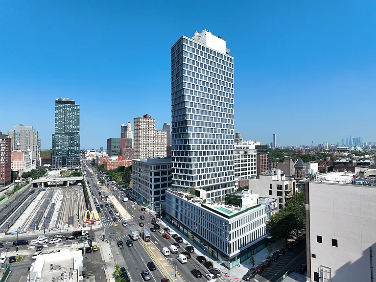 545 Vanderbilt Ave #25H — Photo 19