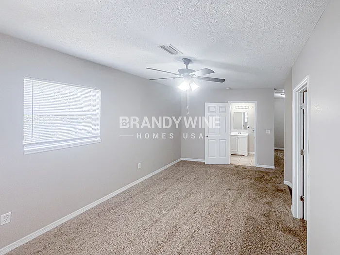 803 E Baker St — Photo 14