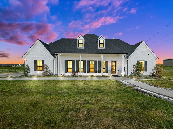 4404 E Masch Branch Rd, Krum, TX 76249