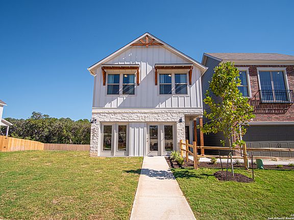 2nd image of 8927 SUMMERWOOD BEND