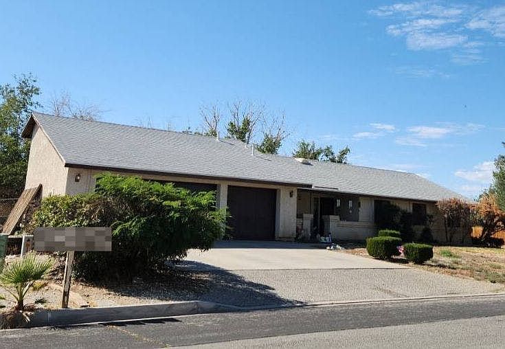 2nd image of 14443 La Brisa Rd