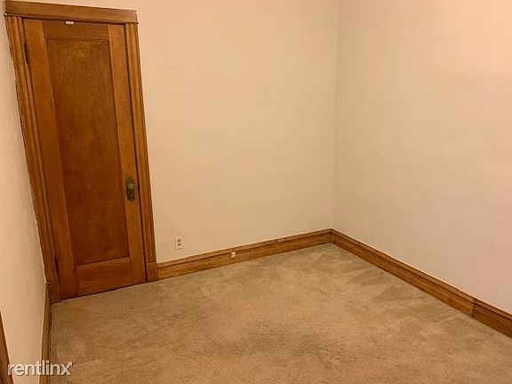 4th image of 2223 W Eastwood Ave #1