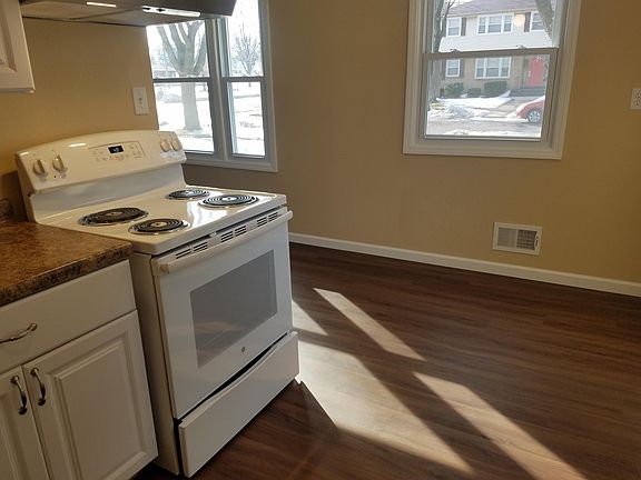 2nd image of 7421 W Fernwood Cir APT 2