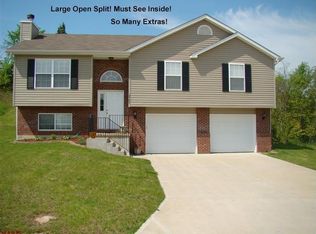 2767 Adobe Dr, Imperial, MO 63052