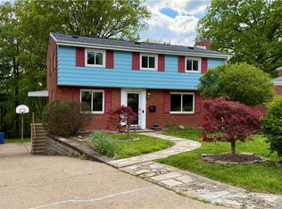 307 Garlow Dr, Pittsburgh, PA 15235