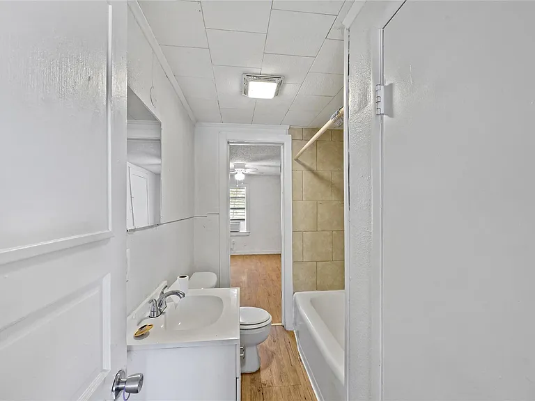 6201 Park Ave — Photo 12