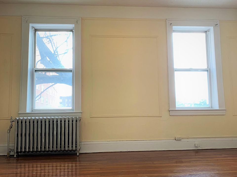2nd image of 14 North Ave APT B7