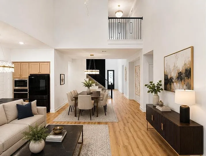 4 bed, 2741 sqft, $3,000 — Photo 3