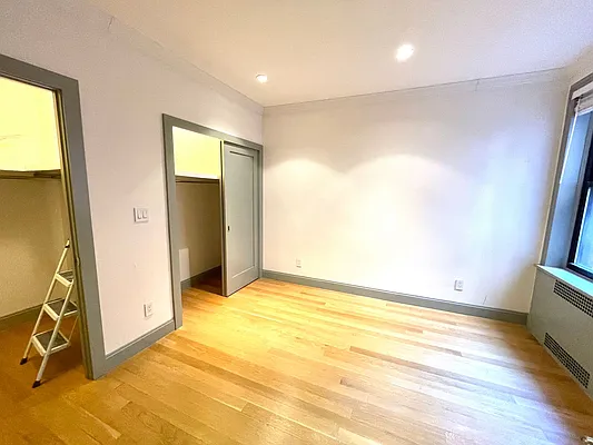 Rented by Vertical Real Estate LLC | media 11