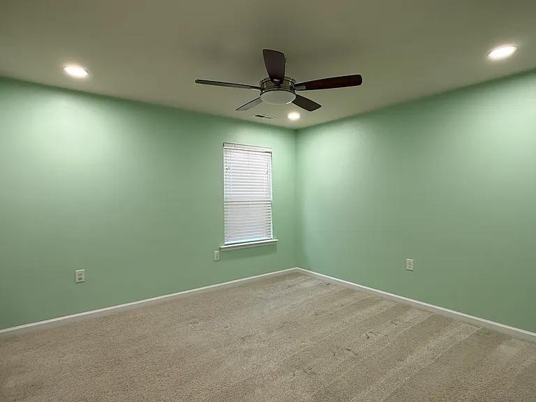 2101 Chipley Dr — Photo 5