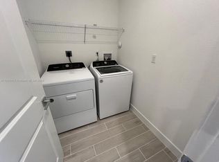 109 SW 170th Ave, Hollywood, FL 33027